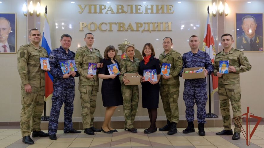 Калининградские школьники передали новогодние поздравления участвующим в СВО росгвардейцам