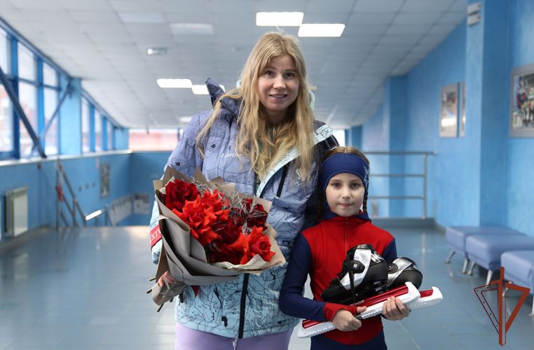 Дед Мороз специального назначения исполнил новогодние желания юных южноуральцев