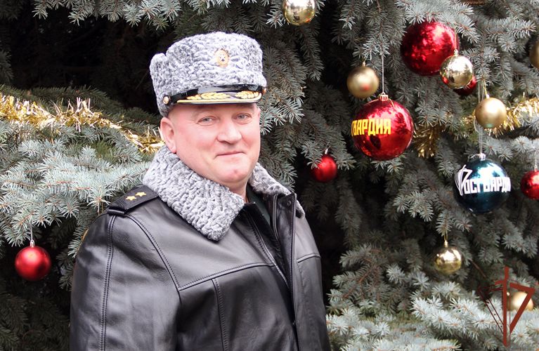 Командующий ОГВ(с) поздравил личный состав с наступающим Новым годом 