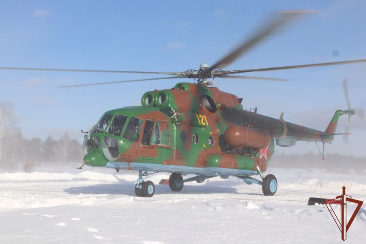 Эскадрилья Уральского округа Росгвардии отметила годовщину образования