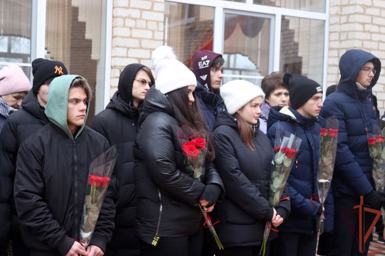 На Ставрополье увековечили память погибшего офицера Росгвардии