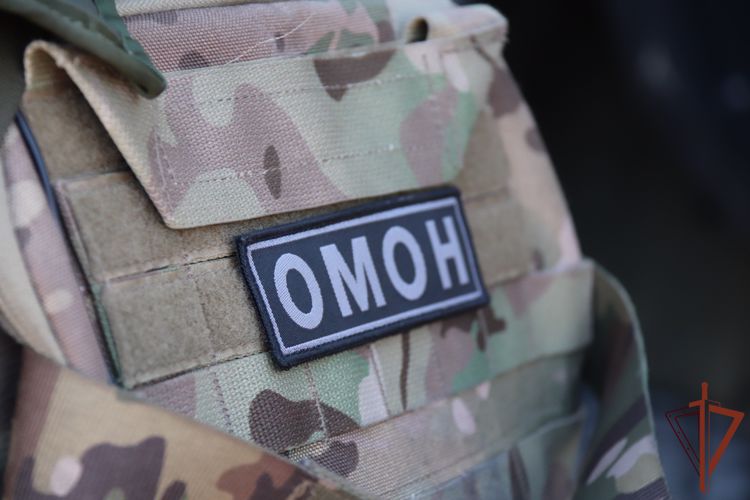 При содействии сотрудников ОМОН пресечена деятельность организованной преступной группы в Забайкалье