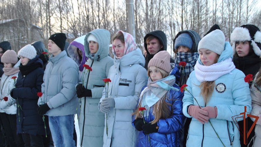 Память о погибшем в ходе СВО росгвардейце увековечили в Кирове