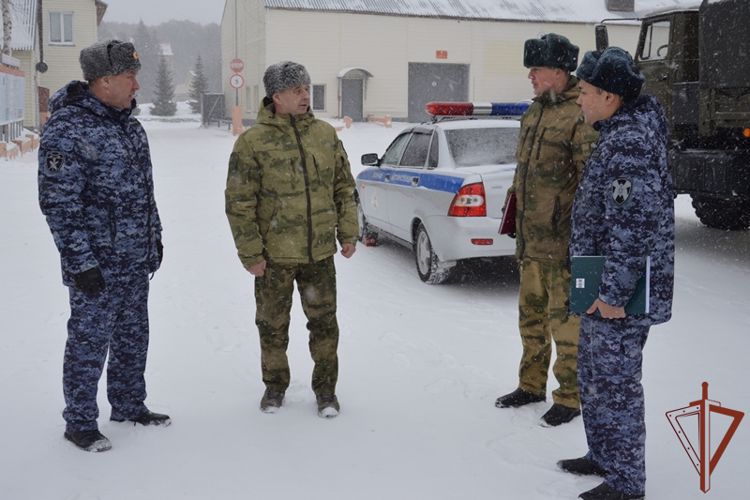 Заместитель командующего Сибирским округом Росгвардии проинспектировал подразделения ведомства в Республике Алтай и Алтайском крае