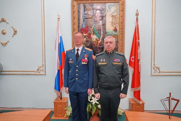 Отличившимся в спецоперации на Украине росгвардейцам вручили государственные награды в Санкт-Петербурге