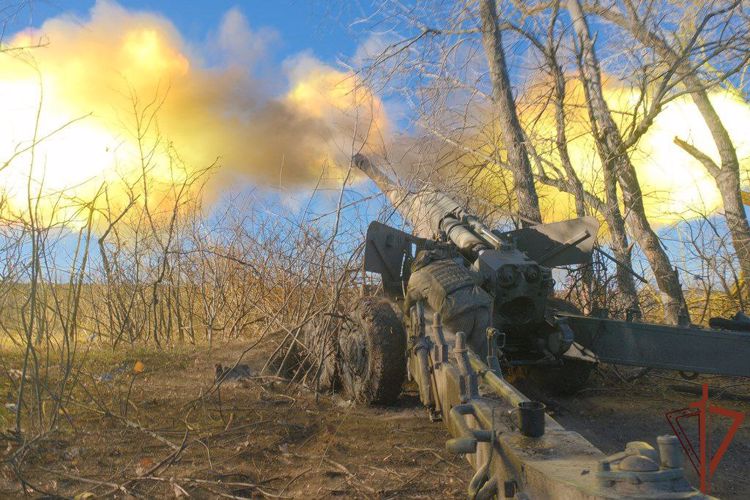 Росгвардия показала видеокадры, как спецназ ведомства уничтожает противника в ЛНР при помощи БЛА