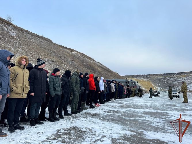 Бойцы Росгвардии провели военно-патриотические сборы для пензенских «Тигров»