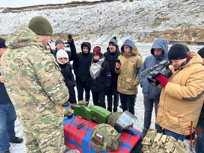 Бойцы Росгвардии провели военно-патриотические сборы для пензенских «Тигров»