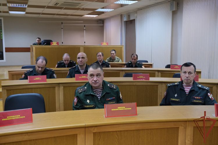 Врио командующего Уральским округом Росгвардии провел заседание оперативного штаба