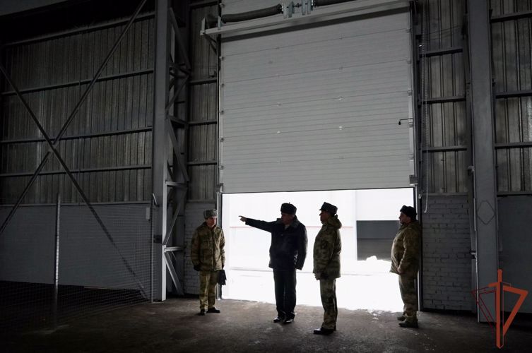 Командующий Центральным округом проверил ход реконструкции ведомственных объектов в Подмосковье