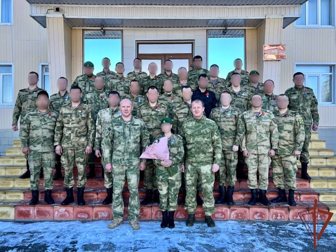 В Северной Осетии росгвардейцам вручили государственные награды
