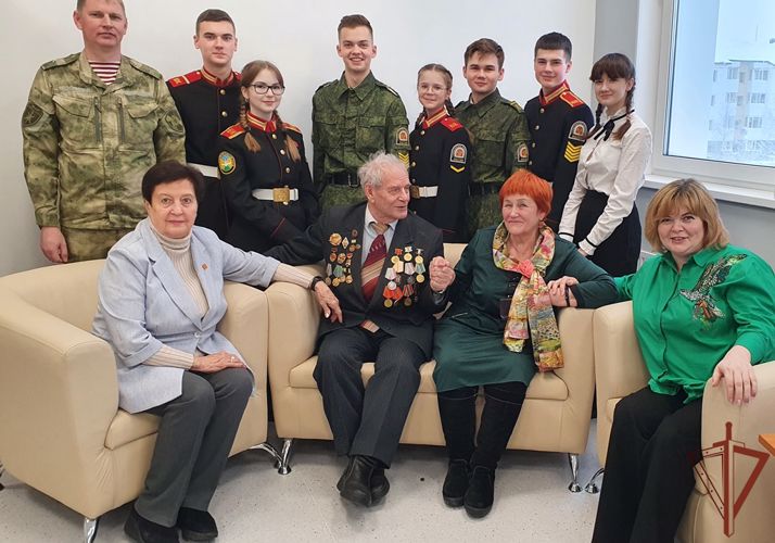 Росгвардия на Урале провела памятные мероприятия, посвященные 79-ой годовщине полного освобождения Ленинграда от фашисткой блокады