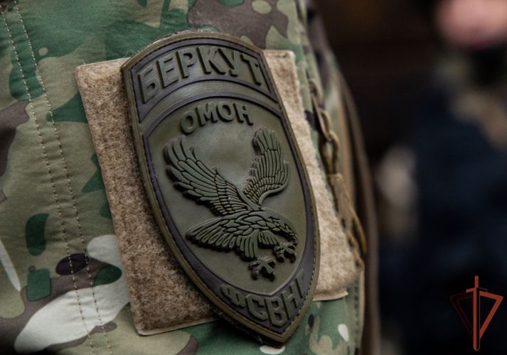 Сотрудники ОМОН Росгвардии в Крыму оказали содействие ФСБ в задержании участников террористической организации