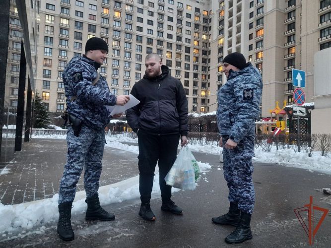 В регионах ЦФО сотрудники Росгвардии проводят акцию «Безопасный Новый год»