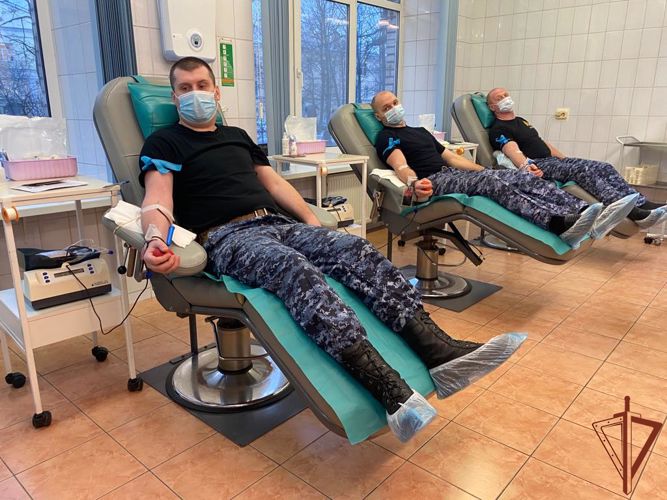 Росгвардейцы  в Санкт-Петербурге приняли участие в донорской акции