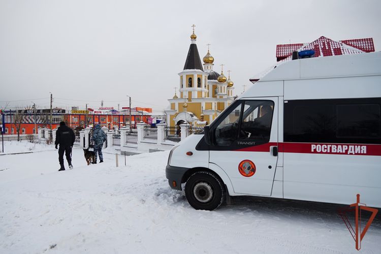  Безопасность религиозного праздника на Дальнем Востоке обеспечили сотрудники Росгвардии