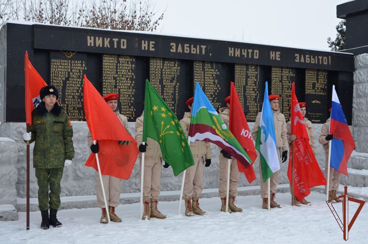 Сотрудники Росгвардии почтили память погибших воинов на Курпских высотах Кабардино-Балкарии