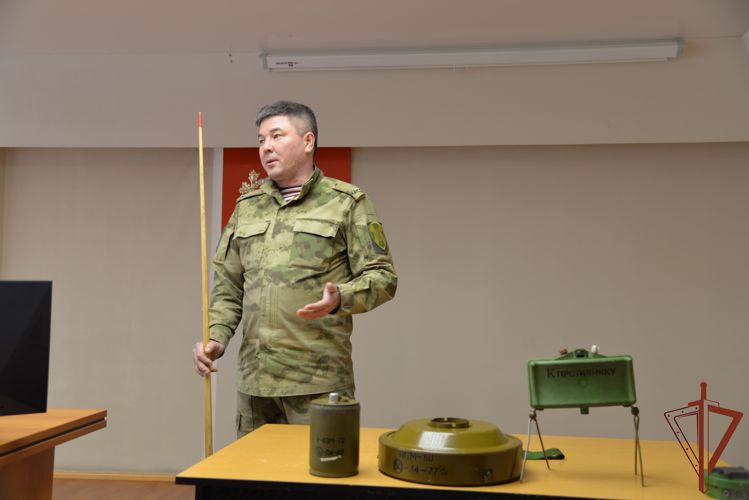 В Уральском округе Росгвардии начался зимний период подготовки