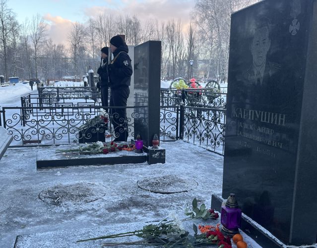 Сотрудники Росгвардии в Ярославле почтили память коллег, погибших при исполнении служебного долга  