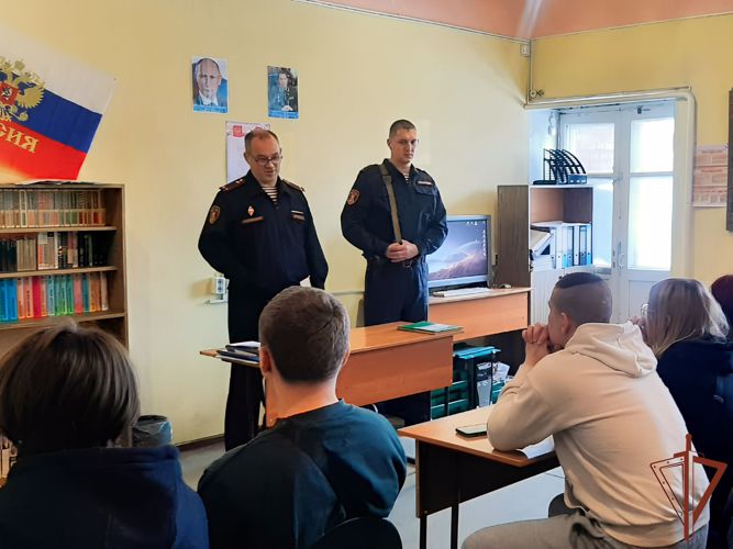 Профориентационные мероприятия с молодежью проводит Росгвардия в Сибири