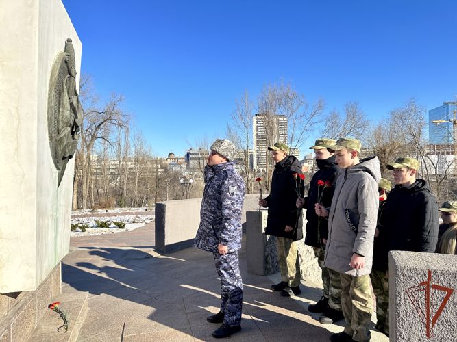 Волгоградские Росгвардейцы провели для своих кадет исторический квест в преддверии юбилея Победы в Сталинградской битве