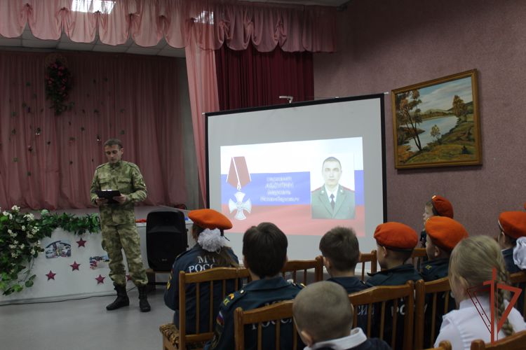 На Урале Росгвардия проводит патриотические мероприятия для подрастающего поколения