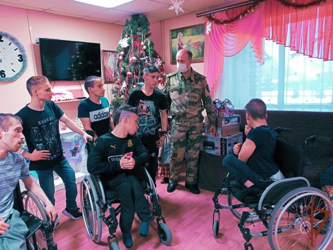 Военнослужащие Саровского соединения приняли участие в акции «Елка желаний»