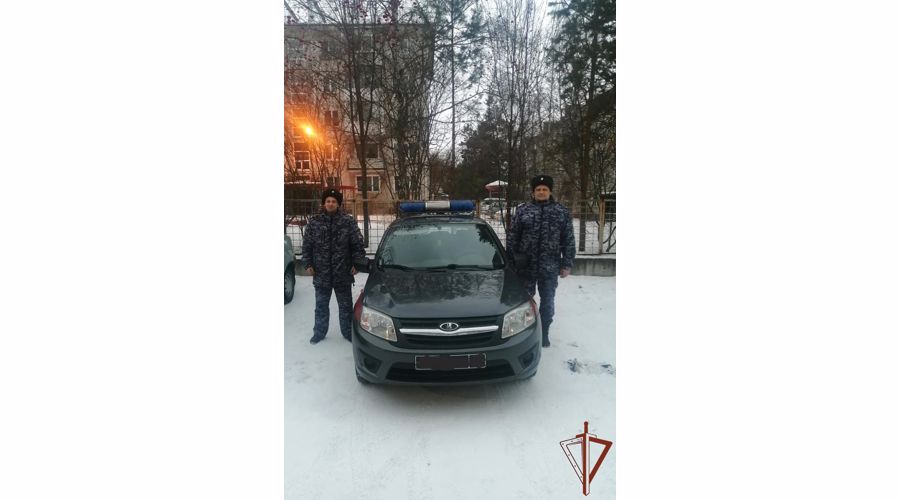 Проникнувшего в квартиру злоумышленника задержали росгвардейцы в Красноярском крае