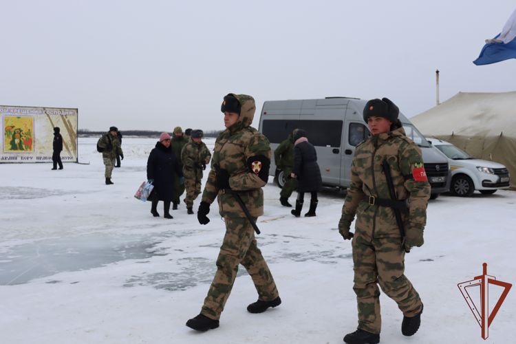  Безопасность религиозного праздника на Дальнем Востоке обеспечили сотрудники Росгвардии