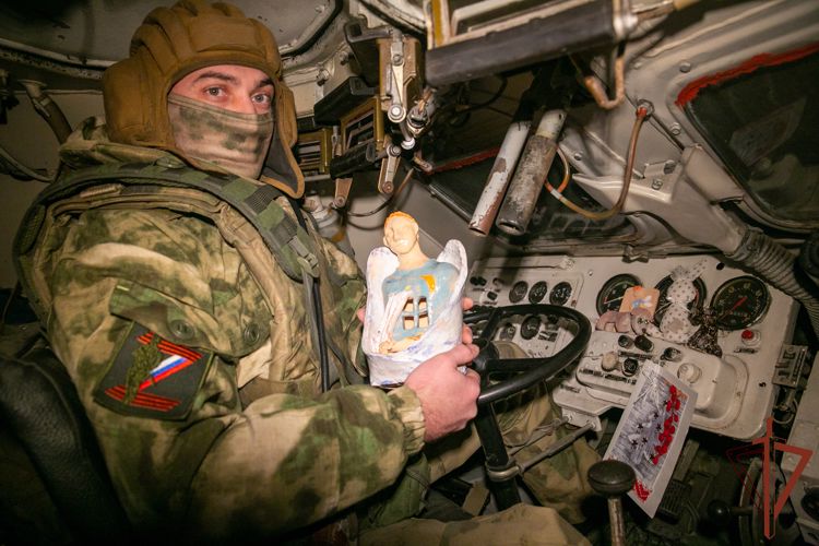 Участники специальной военной операции получили подарки от детей из Сарова 