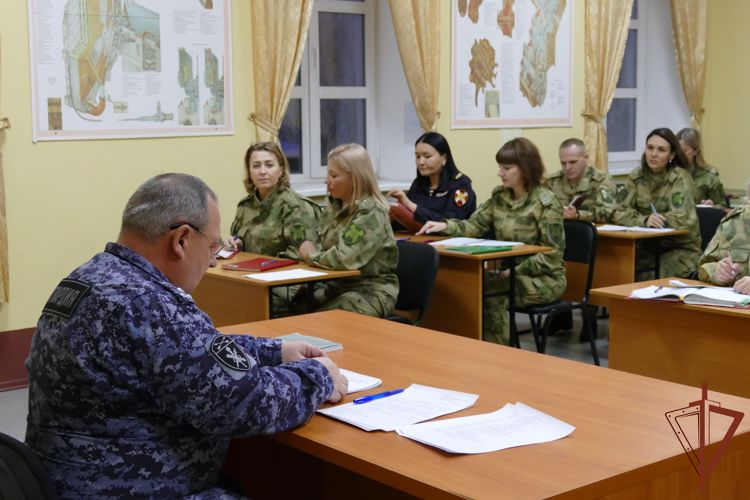 Стартовал зимний период подготовки в Сибирском округе Росгвардии 