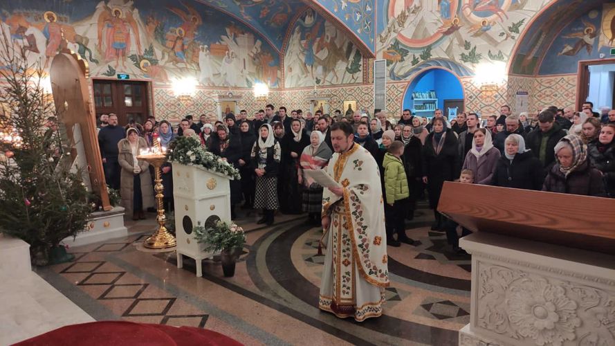 В главном храме Росгвардии прошло Рождественское богослужение