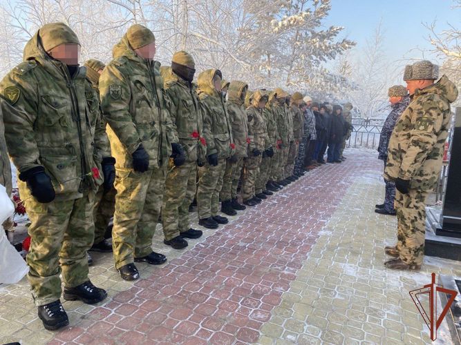Росгвардейцы почтили память погибших коллег 