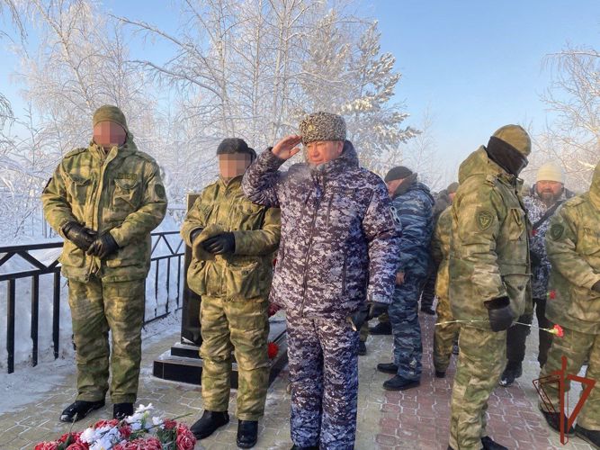 Росгвардейцы почтили память погибших коллег 