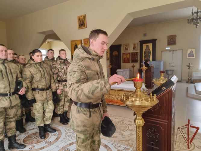 Росгвардейцы обеспечили безопасность граждан в период празднования Крещения Господня в Сибири