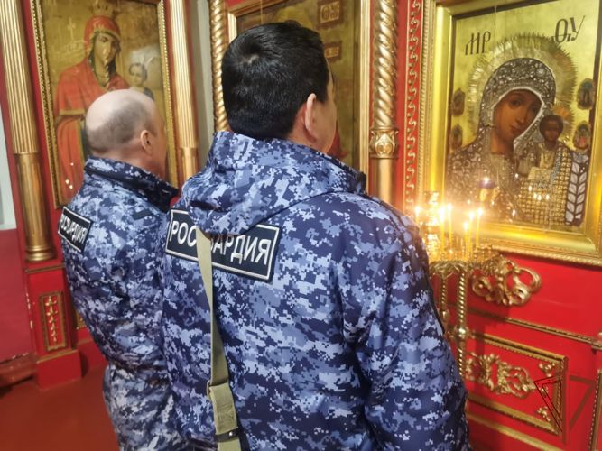 Общественную безопасность и правопорядок обеспечила Росгвардия в период празднования Рождества Христова в Сибири