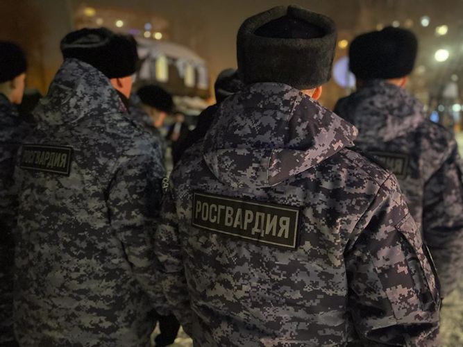 Безопасность в новогоднюю ночь обеспечила Росгвардия в Сибири