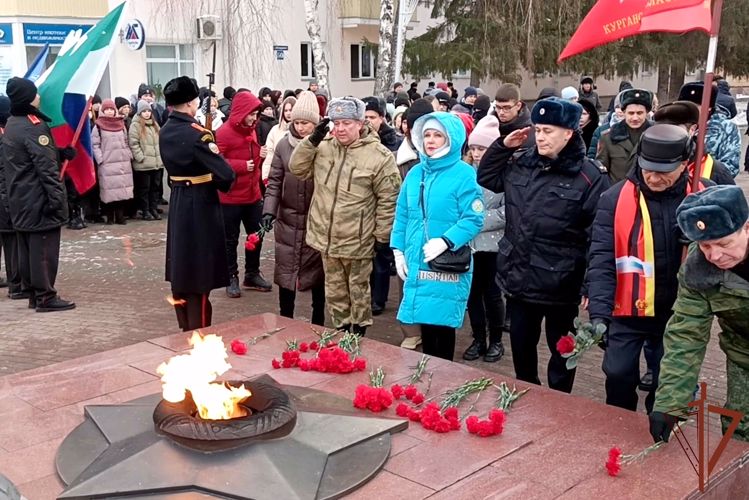 На Урале росгвардейцы провели военно-патриотические и спортивные мероприятия для молодежи