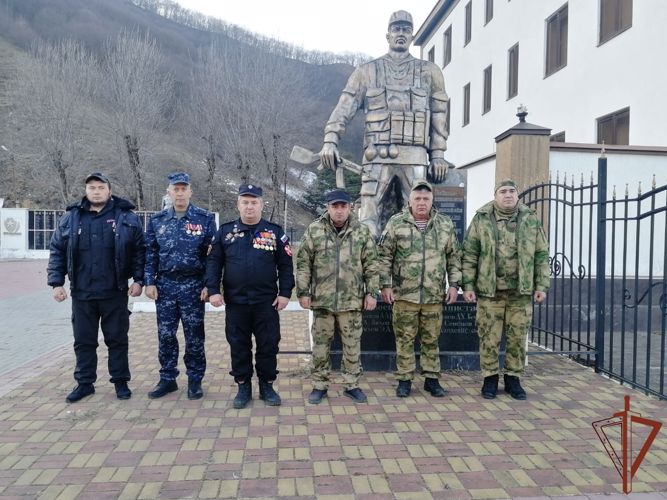 День памяти воинов-интернационалистов прошел в Северо-Кавказском округе Росгвардии