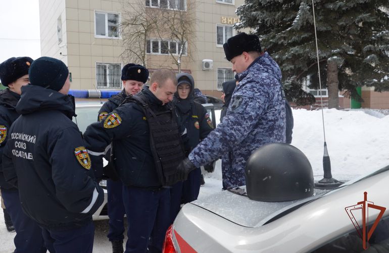 В Центральном округе Росгвардии продолжаются мероприятия, посвященные Дню защитника Отечества