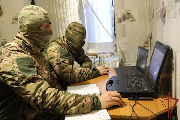 Росгвардейцы пресекли работу свыше 40 операторов БПЛА противника в зоне СВО (видео)