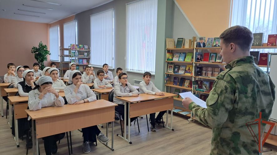 День памяти воинов-интернационалистов прошел в Северо-Кавказском округе Росгвардии