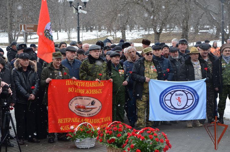 День памяти воинов-интернационалистов прошел в Северо-Кавказском округе Росгвардии