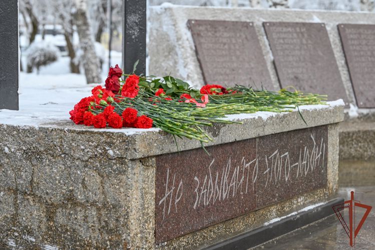 День памяти воинов-интернационалистов прошел в Северо-Кавказском округе Росгвардии