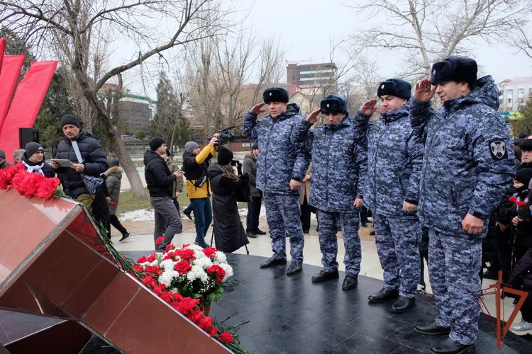 День памяти воинов-интернационалистов прошел в Северо-Кавказском округе Росгвардии