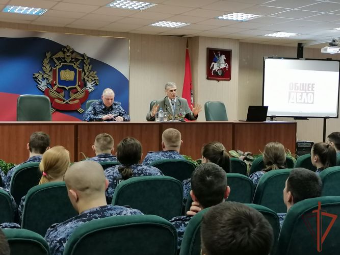 Росгвардейцы в Москве приняли участие в мероприятиях, посвященных 34-ой годовщине вывода советских войск из Афганистана