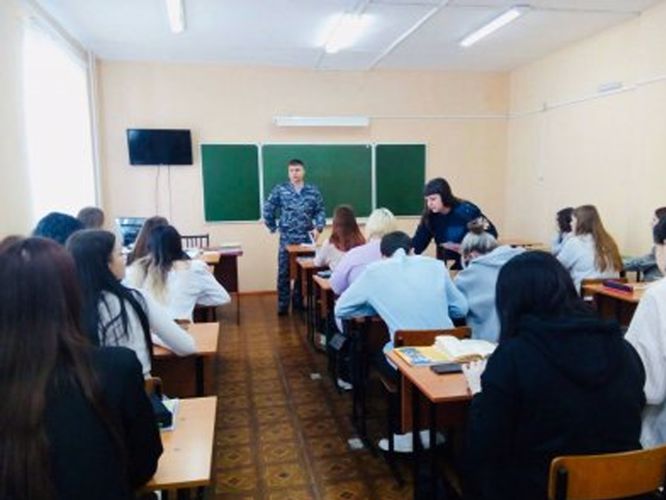 Мероприятия по патриотическому воспитанию молодёжи проводит Росгвардия в Сибири