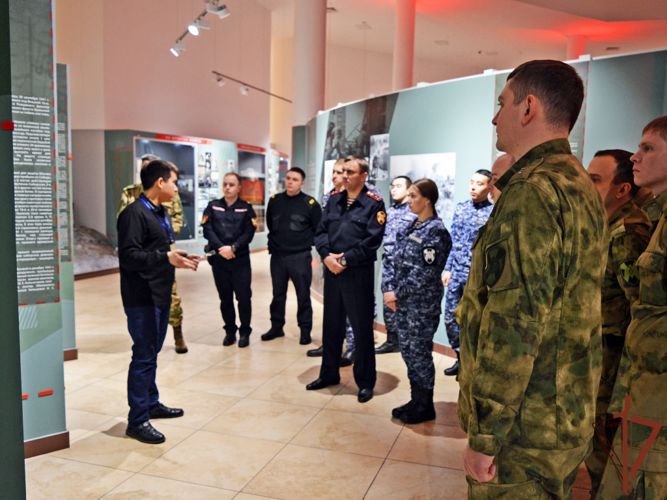 В Сибирском округе Росгвардии прошли мероприятия по случаю 80-летия победы в Сталинградской битве