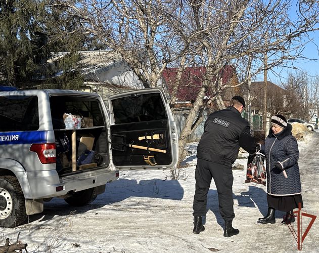 Детские письма и продукты передали волгоградцы бойцам Росгвардии в район СВО