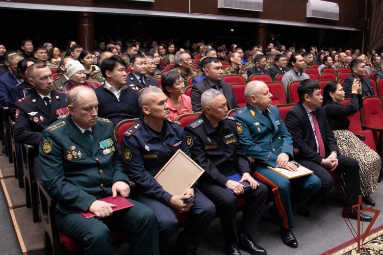 Тувинский СОБР «Эзир» отметил своё 30-летие